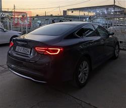 Chrysler 200